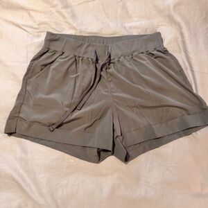 Z by Zella Take A Hike shorts